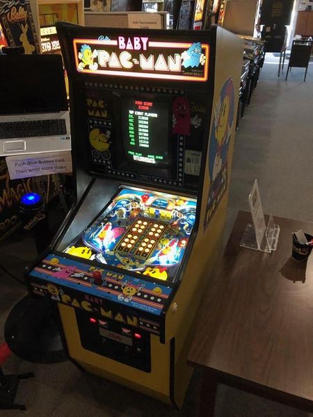 Baby Pacman arcade pinball machine green bay, wi
