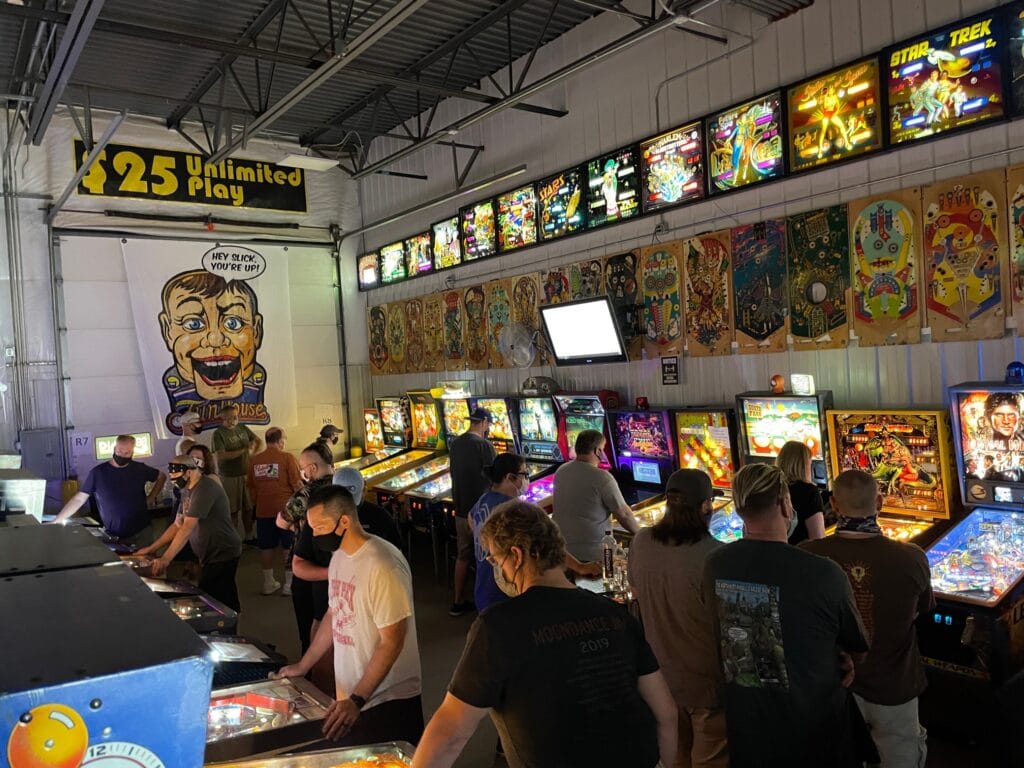 Arcade Pinball Machines Wisconsin Triple Flip Open